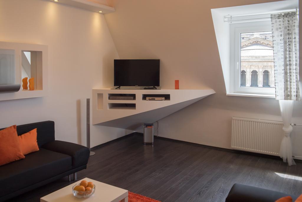 Helena Apartment With View On St. Stephan'S Basilica Boedapest Buitenkant foto